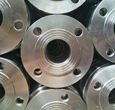 方形法兰盘适用性极强,能够在不同的领域中使用